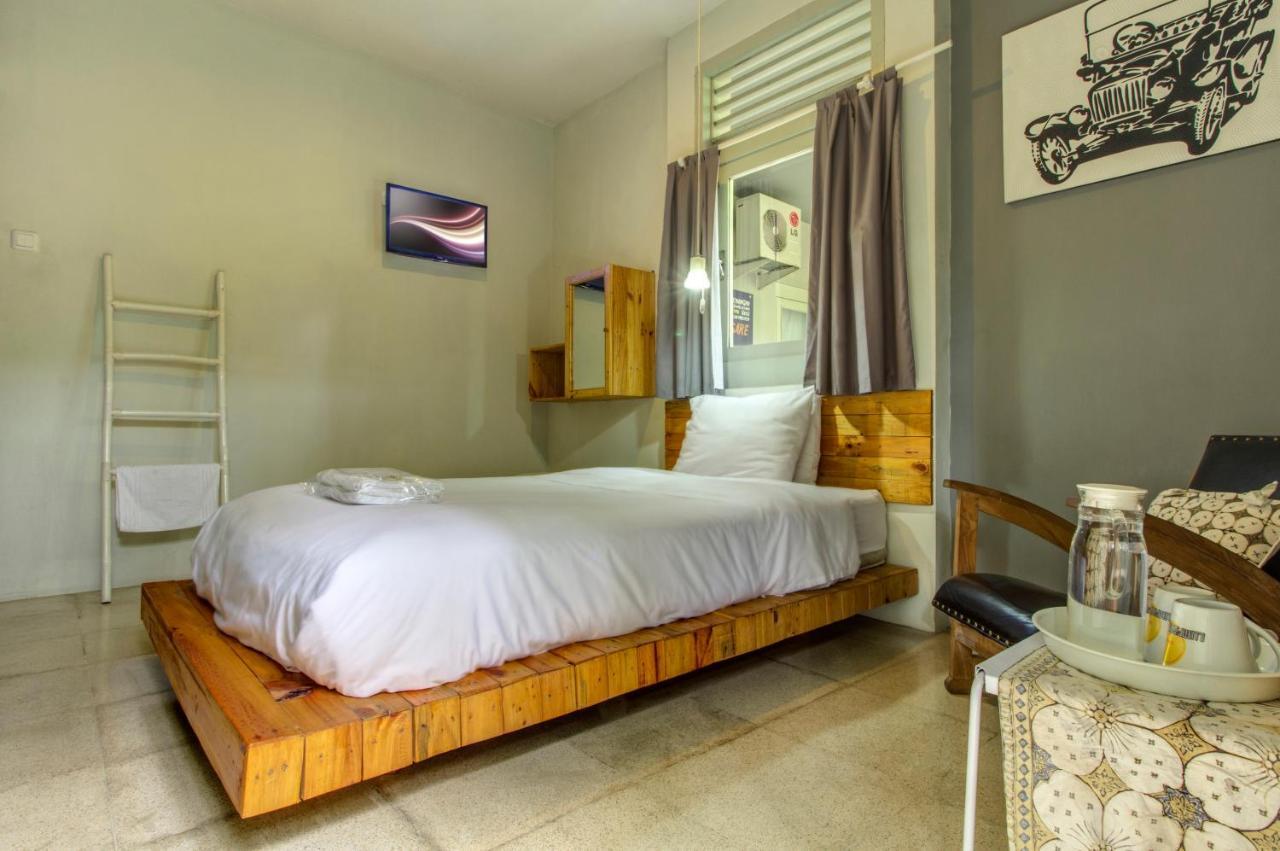 Jeng Tini Guest House โบกอร์ ภายนอก รูปภาพ
