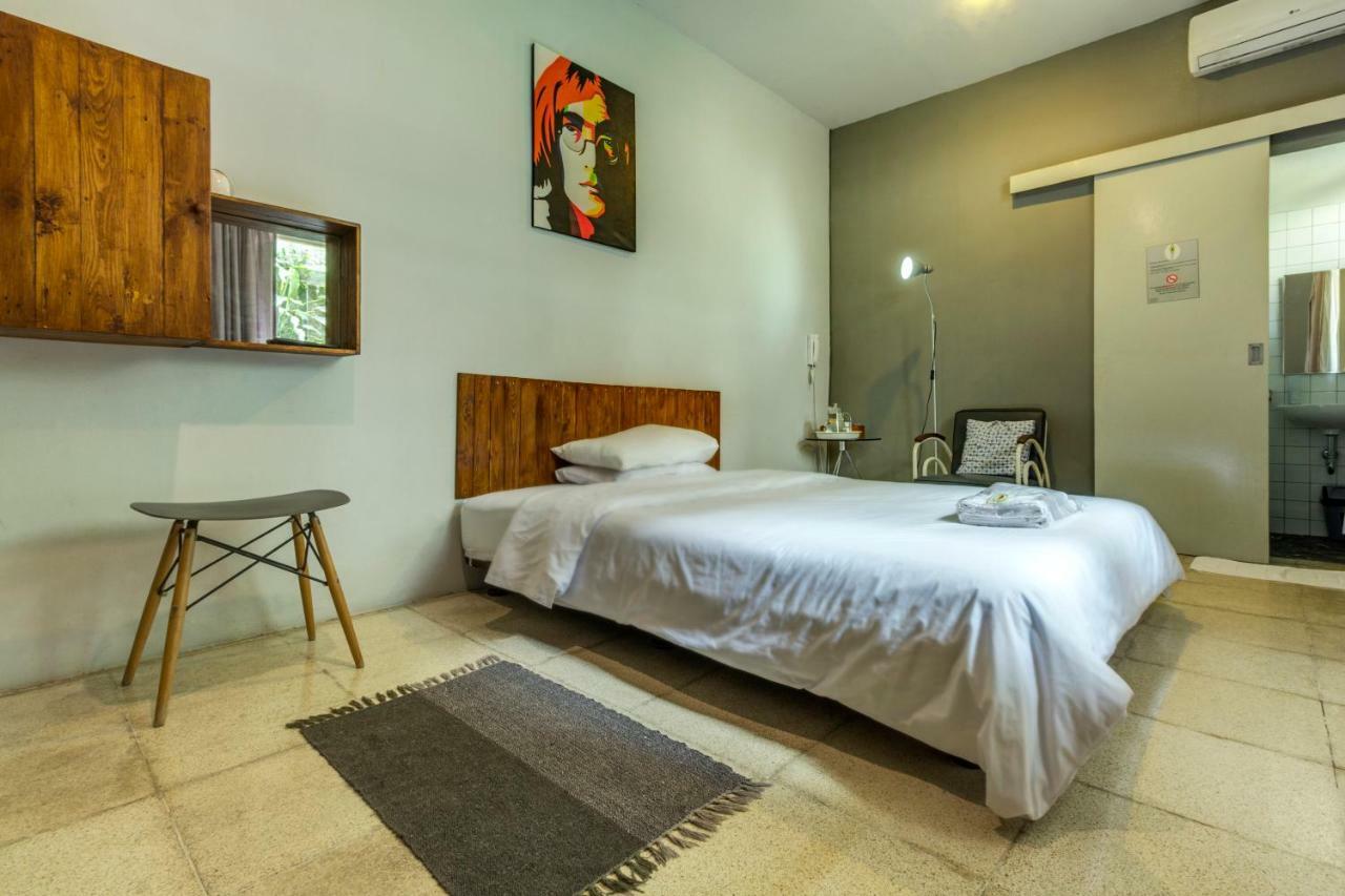 Jeng Tini Guest House โบกอร์ ภายนอก รูปภาพ